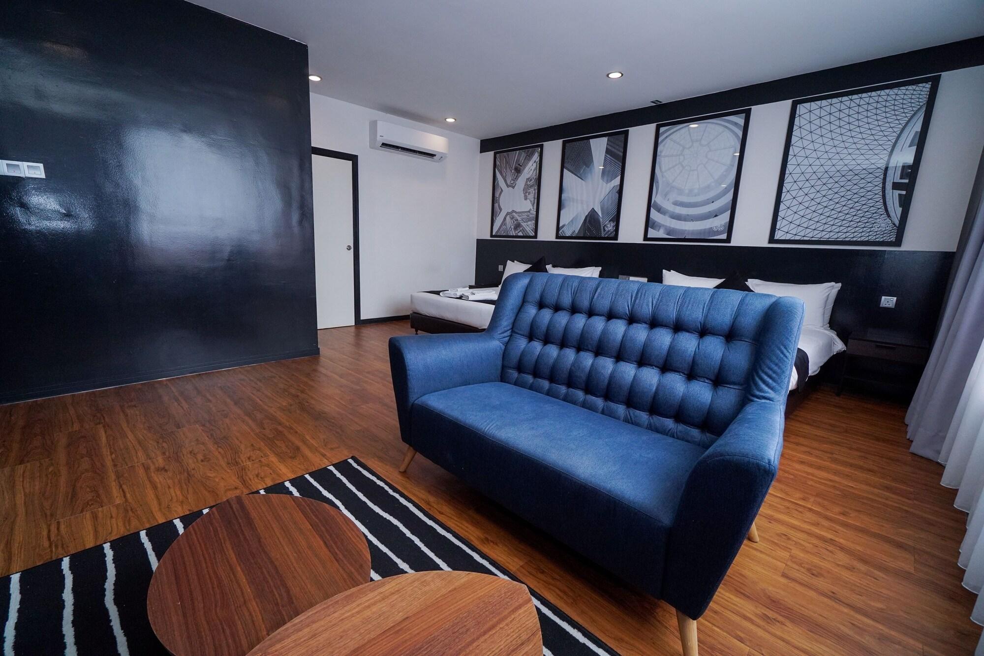 Bloommaze Boutique Hotel Puchong Exterior photo