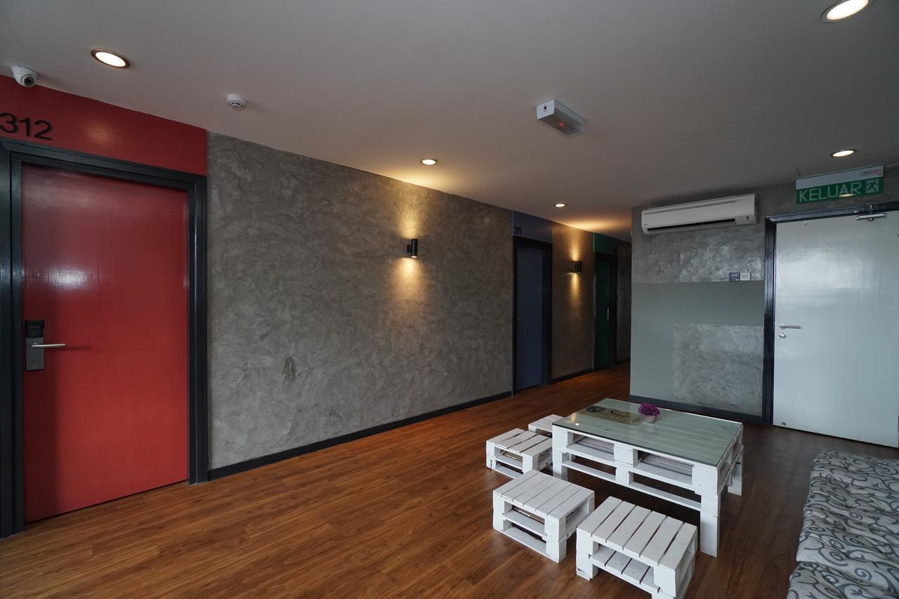 Bloommaze Boutique Hotel Puchong Exterior photo